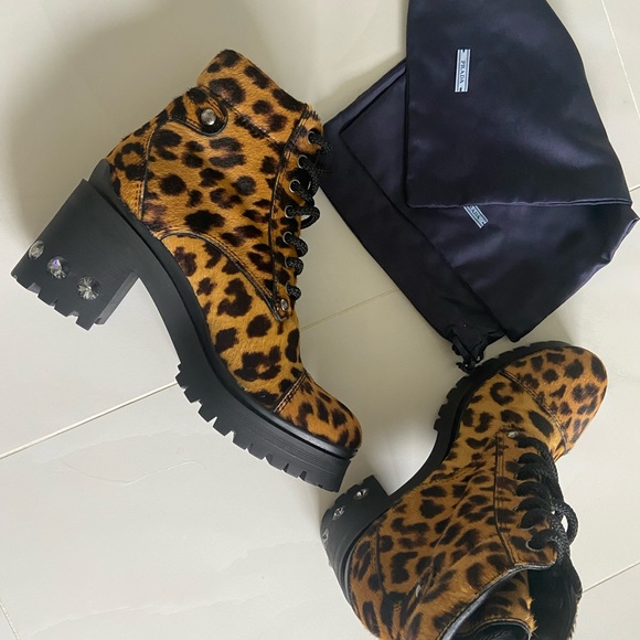 Miu miu Pony style calfskin ankle boot - Picture 5 of 8